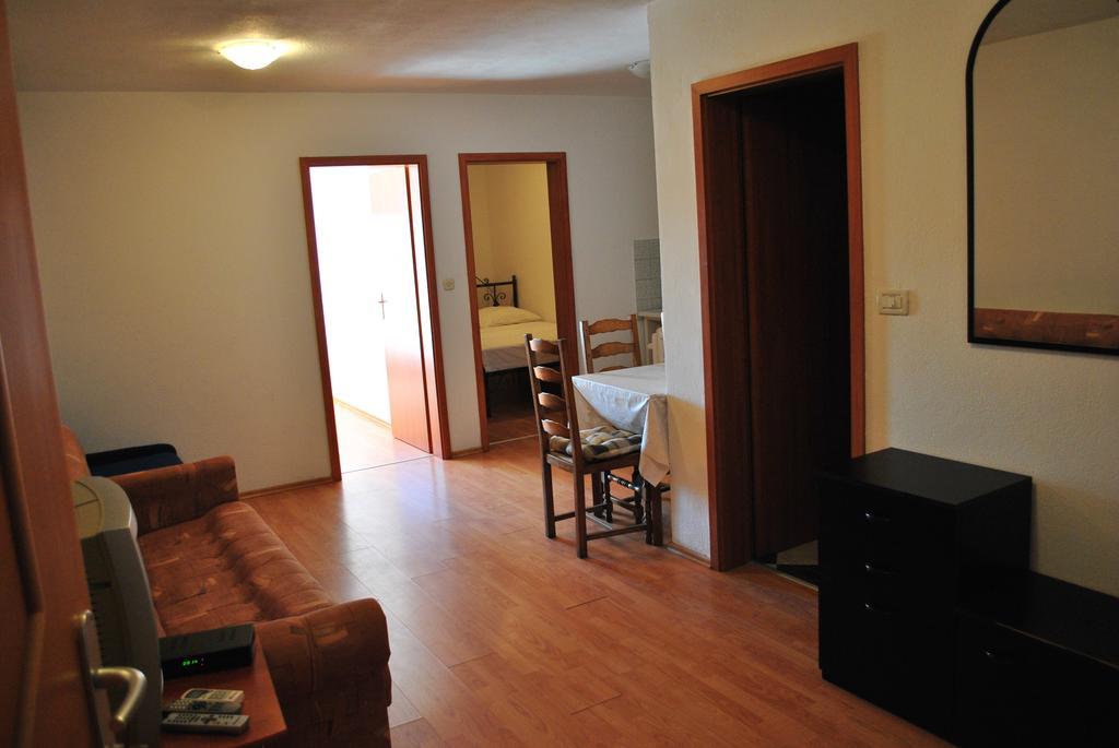 Guesthouse Promenade Medulin Room photo