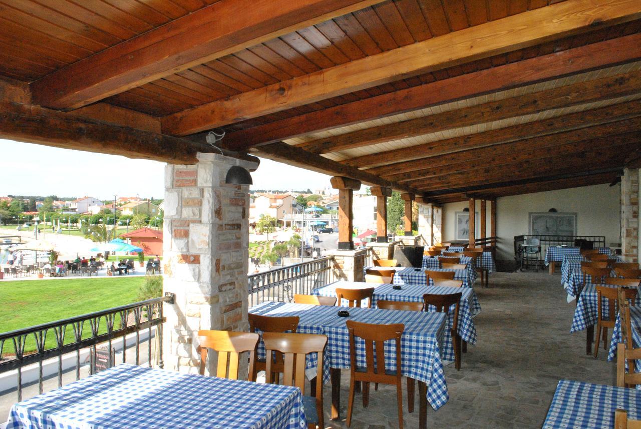 Guesthouse Promenade Medulin Exterior photo